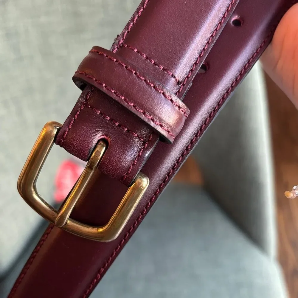L.L. Bean mens genuine leather Burgundy brownish Belt solid brass buckle 42 NWOT